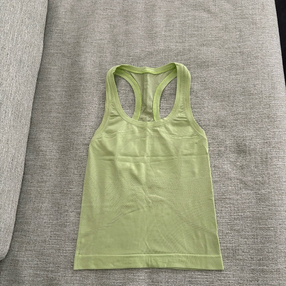 Lululemon Swifty Tech Race Length